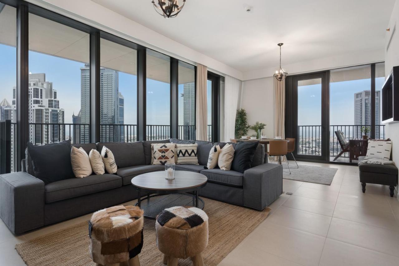Breathtaking City Views From Dt Apt With Terrace Dubai Exterior foto