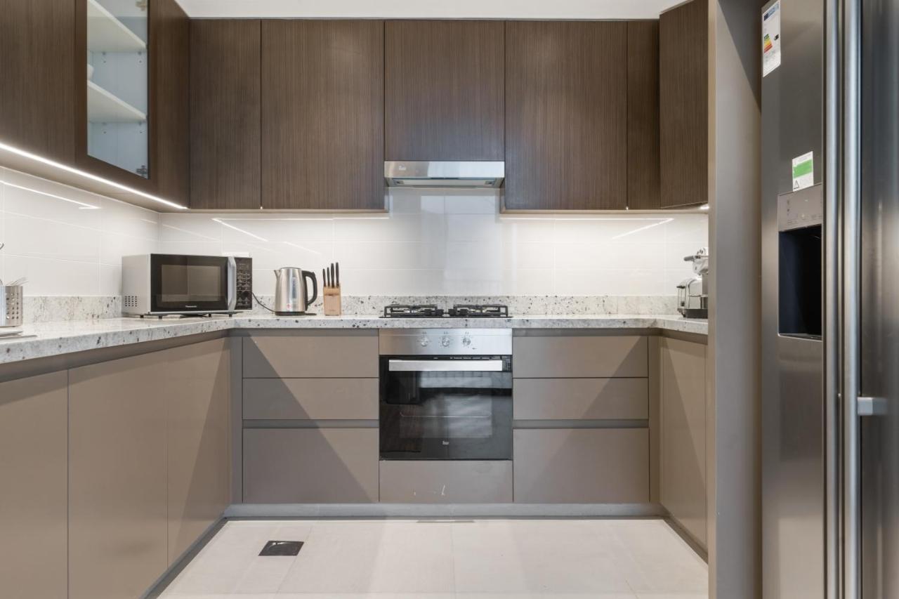 Breathtaking City Views From Dt Apt With Terrace Dubai Exterior foto