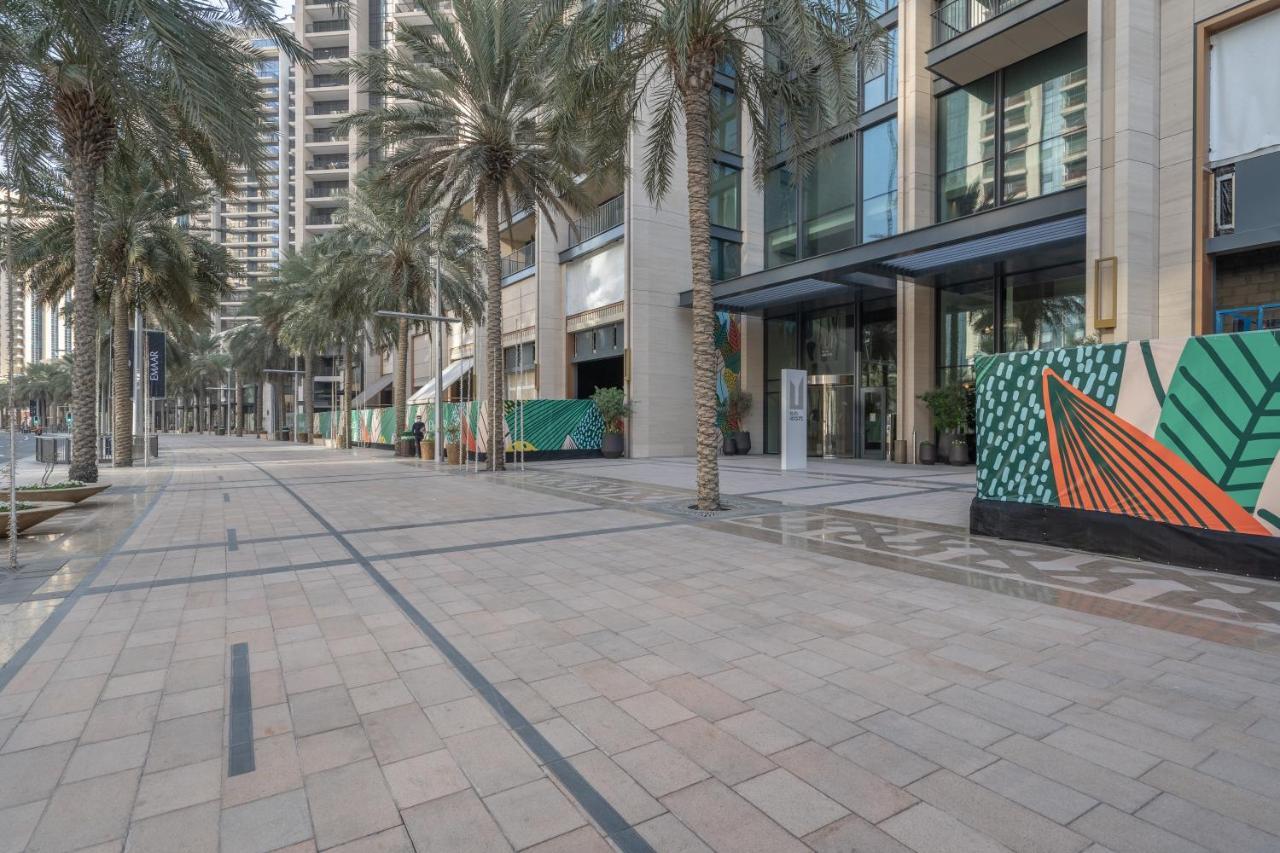 Breathtaking City Views From Dt Apt With Terrace Dubai Exterior foto