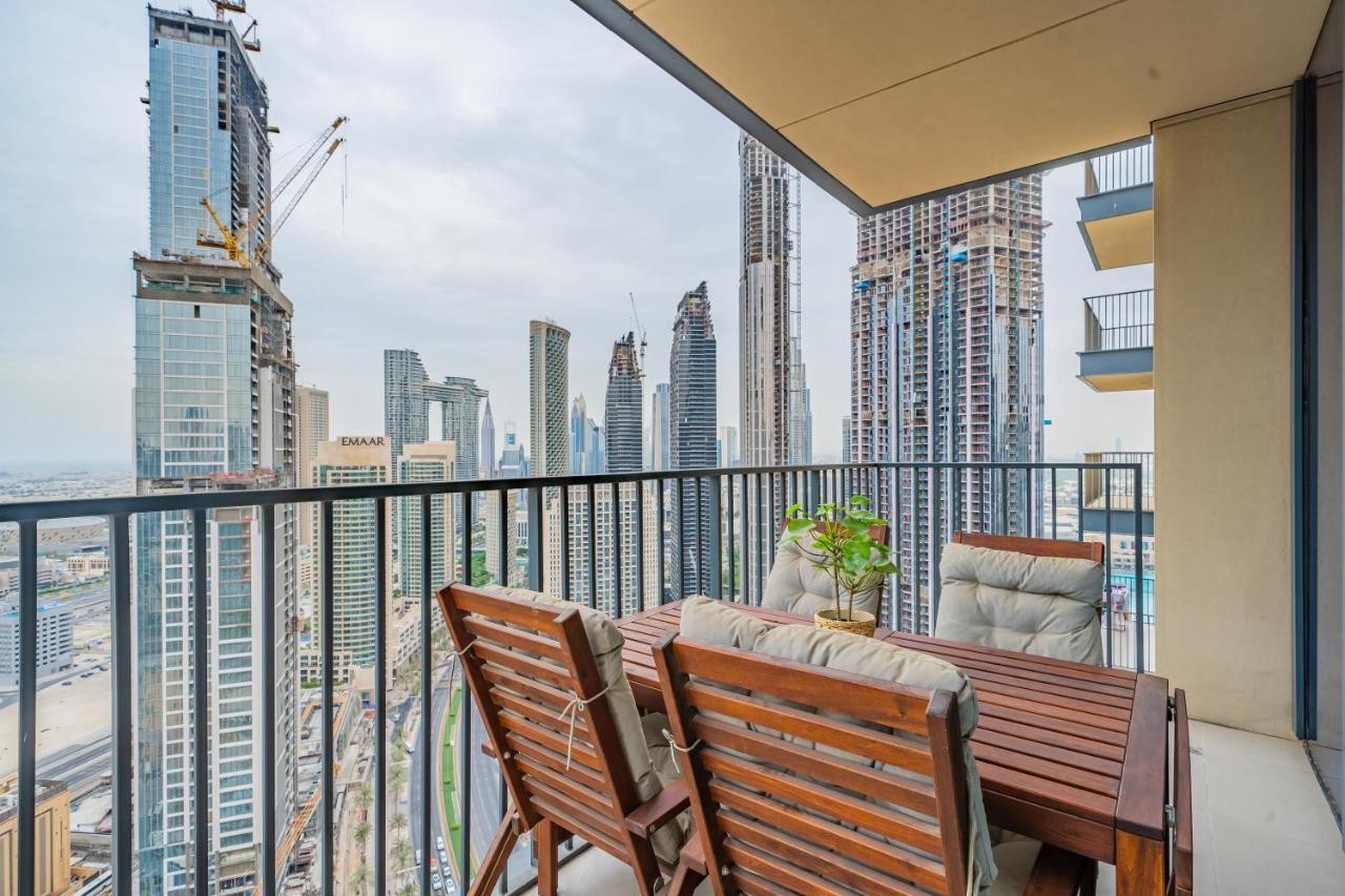 Breathtaking City Views From Dt Apt With Terrace Dubai Exterior foto