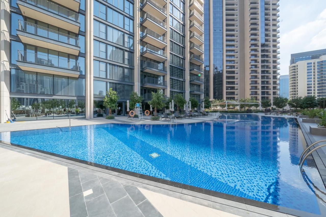 Breathtaking City Views From Dt Apt With Terrace Dubai Exterior foto