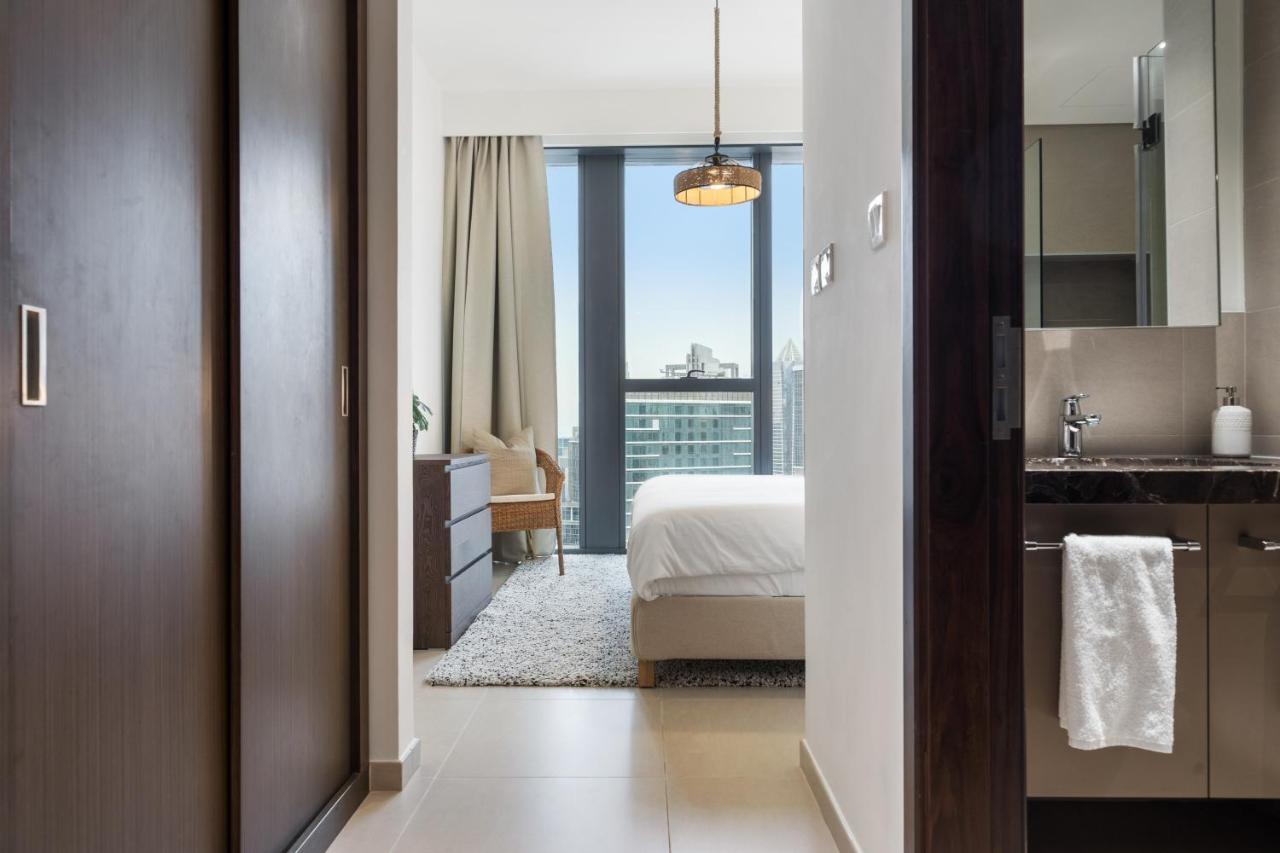 Breathtaking City Views From Dt Apt With Terrace Dubai Exterior foto