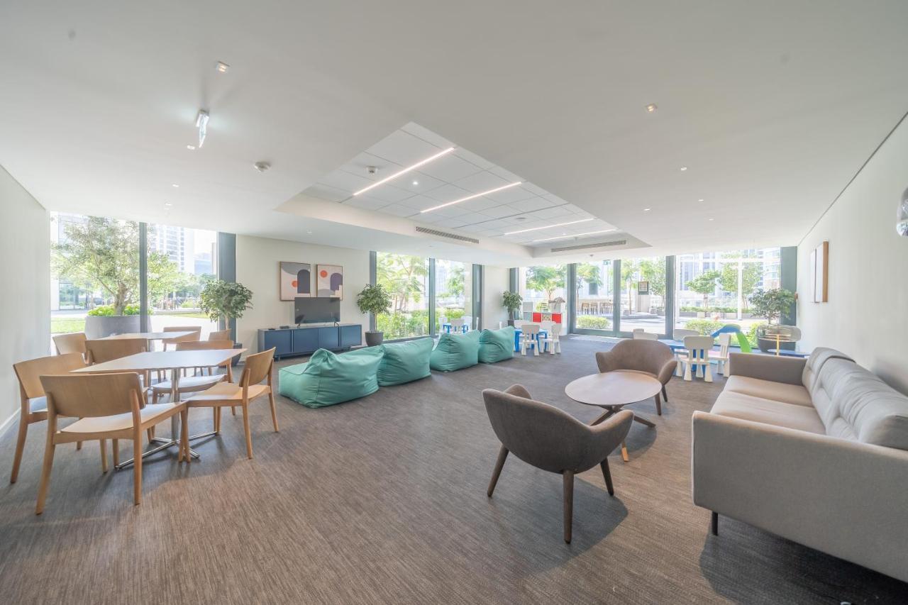 Breathtaking City Views From Dt Apt With Terrace Dubai Exterior foto